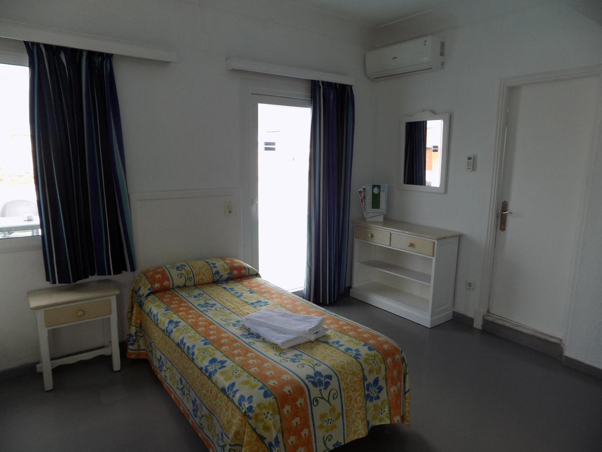 Hostal Villa Maruja Ελ Αρενάλ Δωμάτιο φωτογραφία